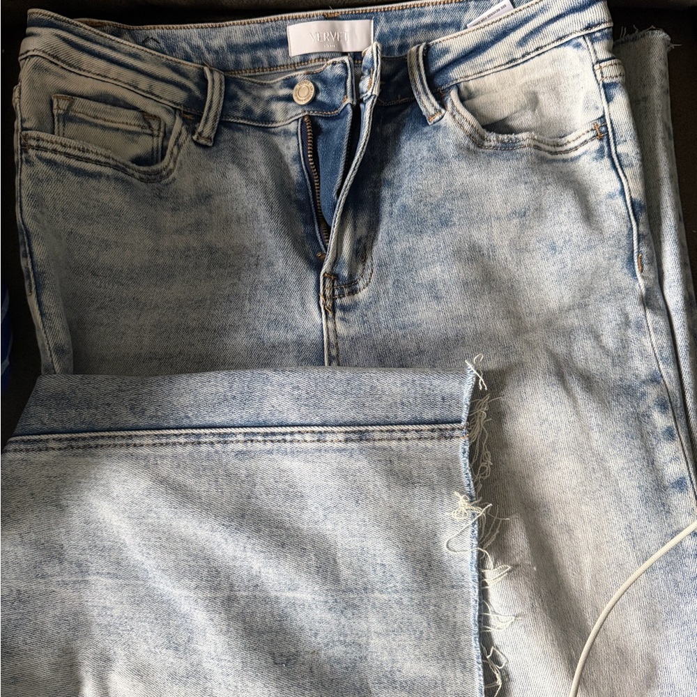 Light Wash Wide Leg Jeans